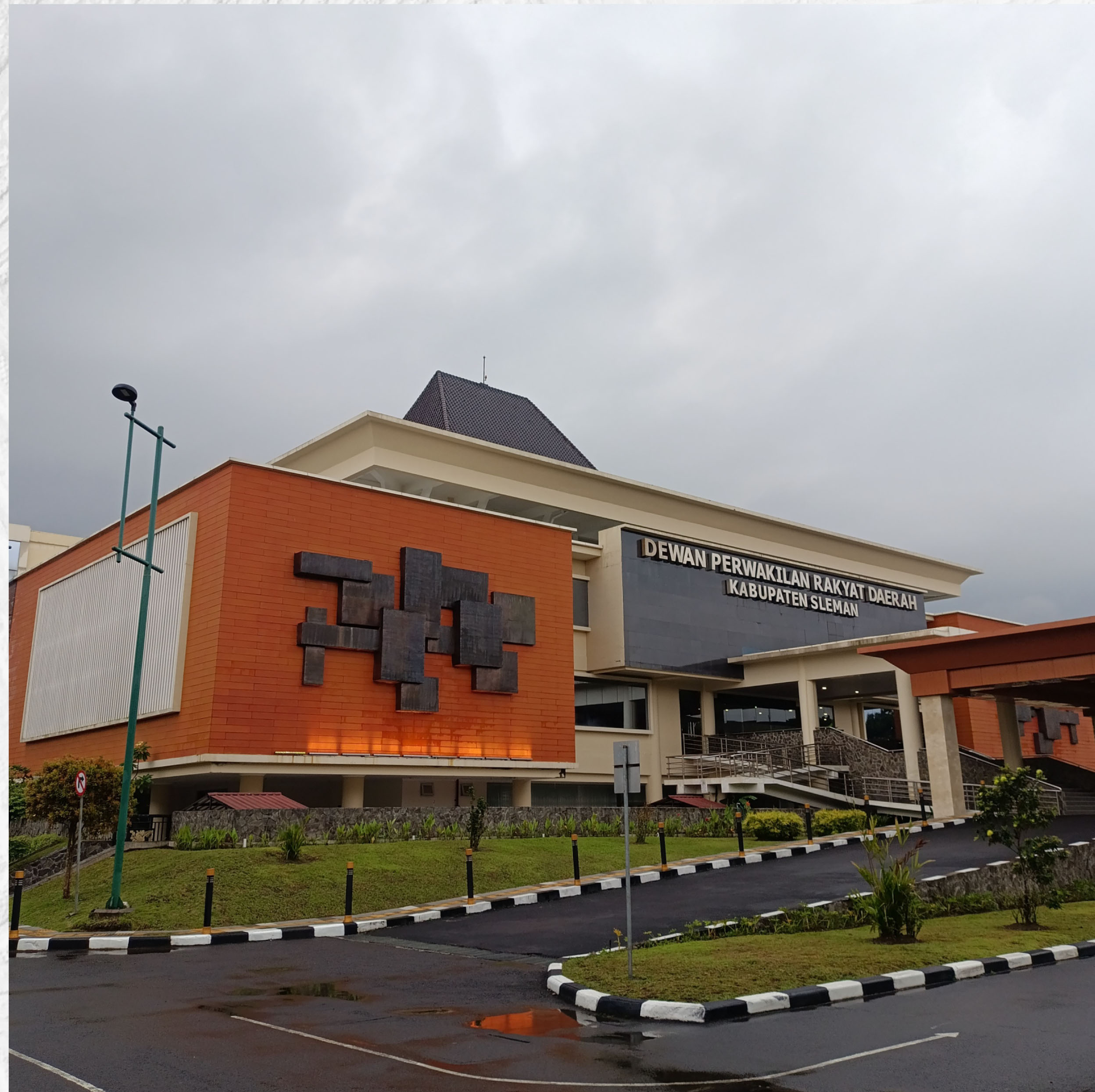 Foto Dewan Perwakilan Rakyat Daerah